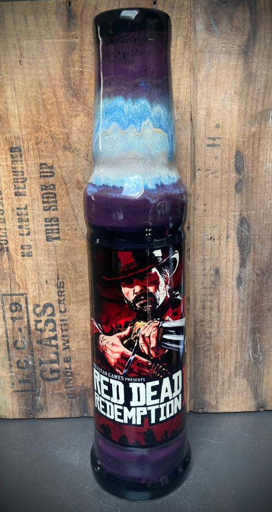 Ceramic Bong Red Dead Redemption PS4 Outlaw with unique colors and detailed outlaw design