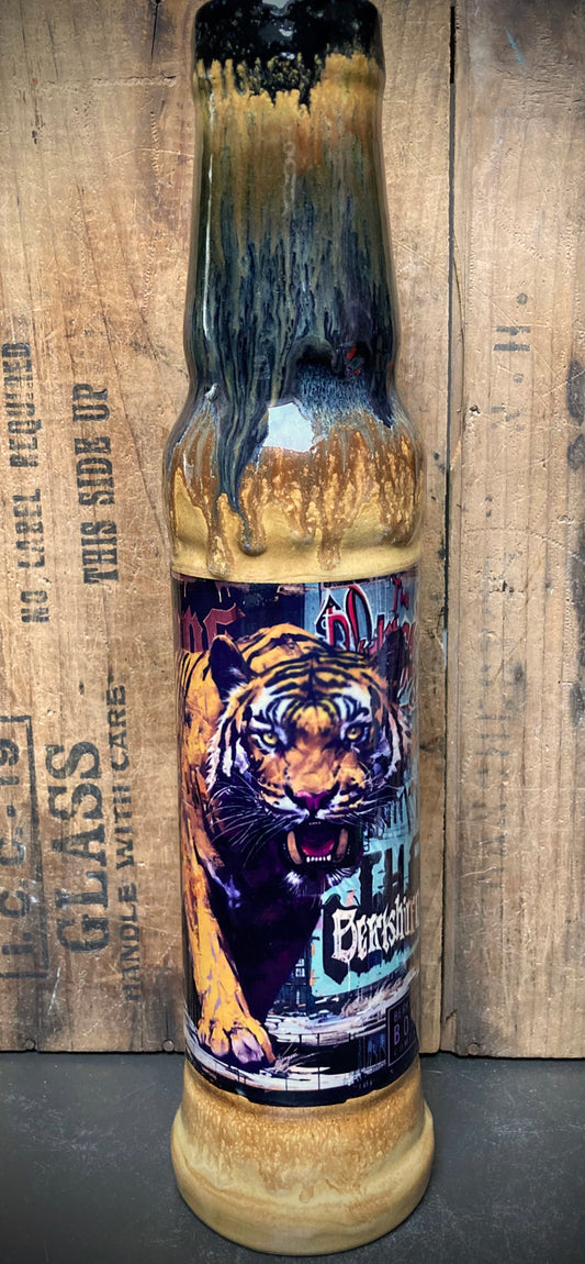 Ceramic Bong Street Tiger Energy Gloss Glazes with a striking tiger design in vibrant colors