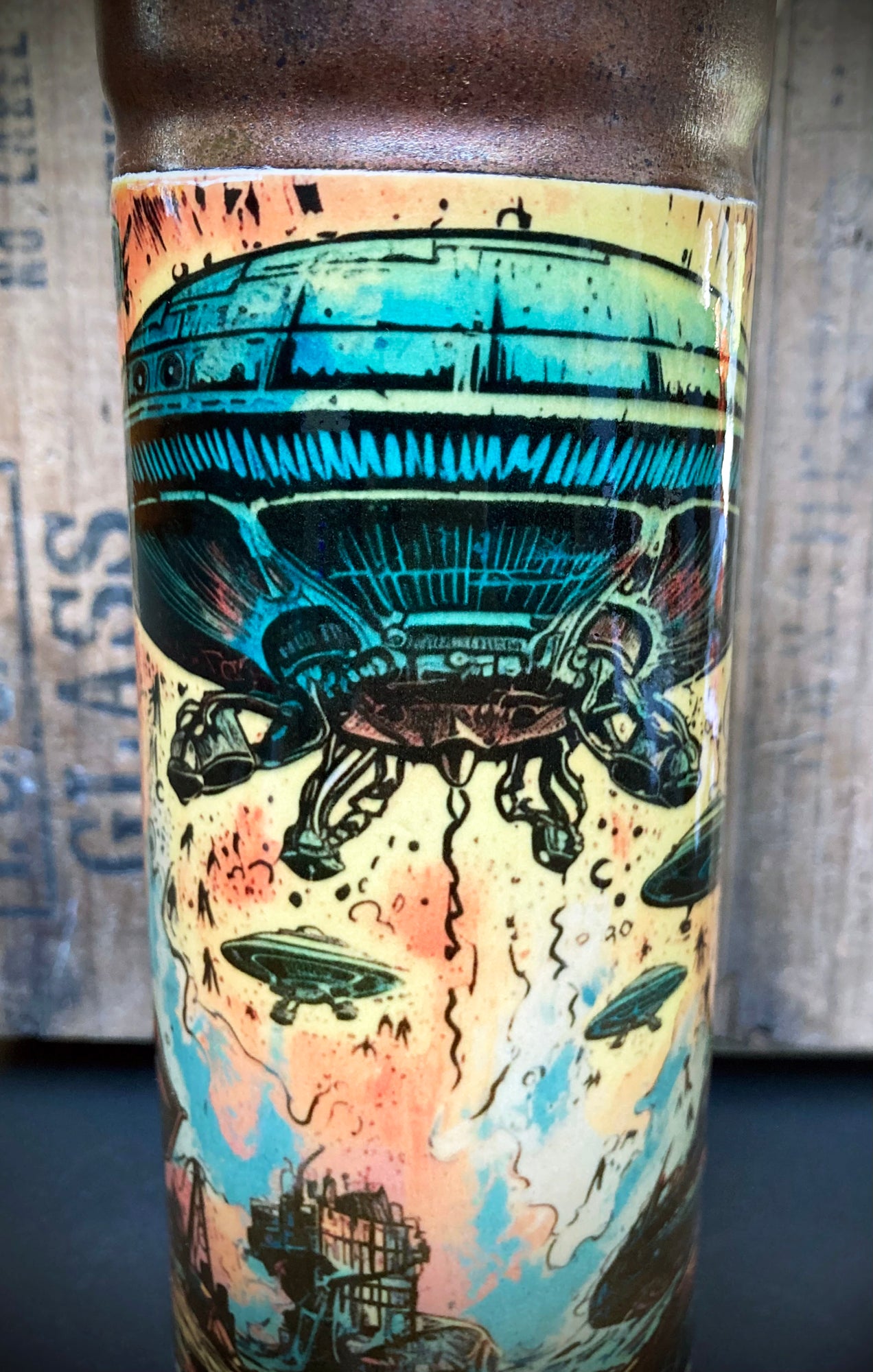 Ceramic Bong - "First Contact"
