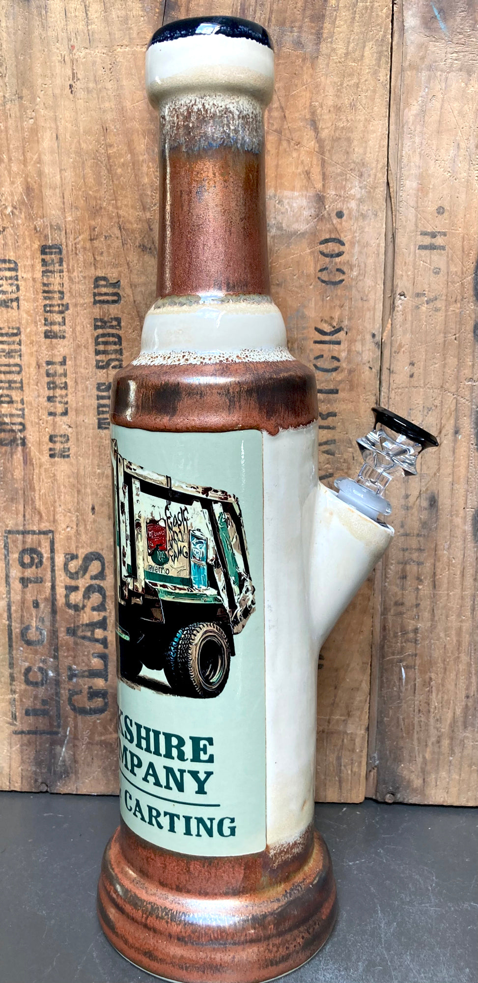 Artistic Ceramic Bong Featuring Trucking And Carting Design Glossy Cream and Copper Finish