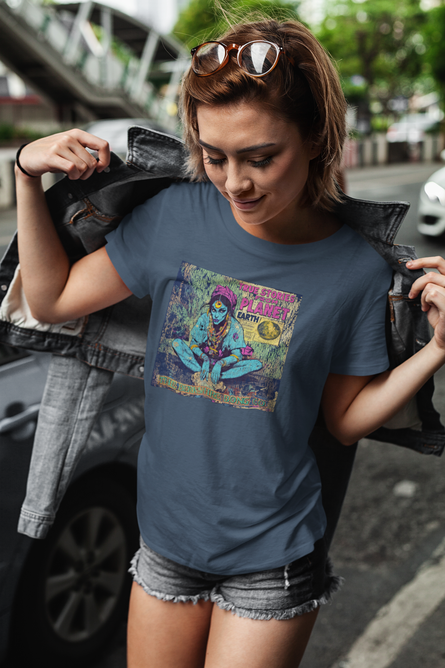 True Stories from Planet Earth Comic Vintage Navy T