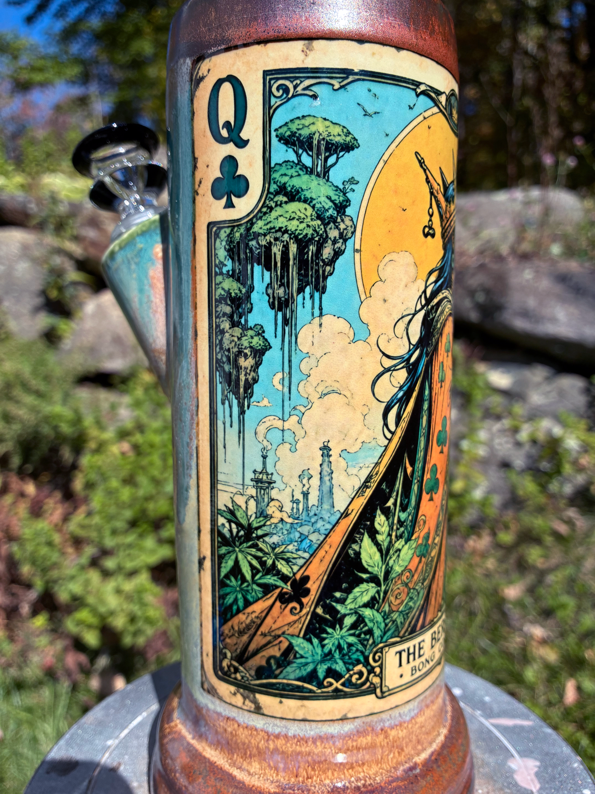Queen of Clubs Handmade Ceramic Bong