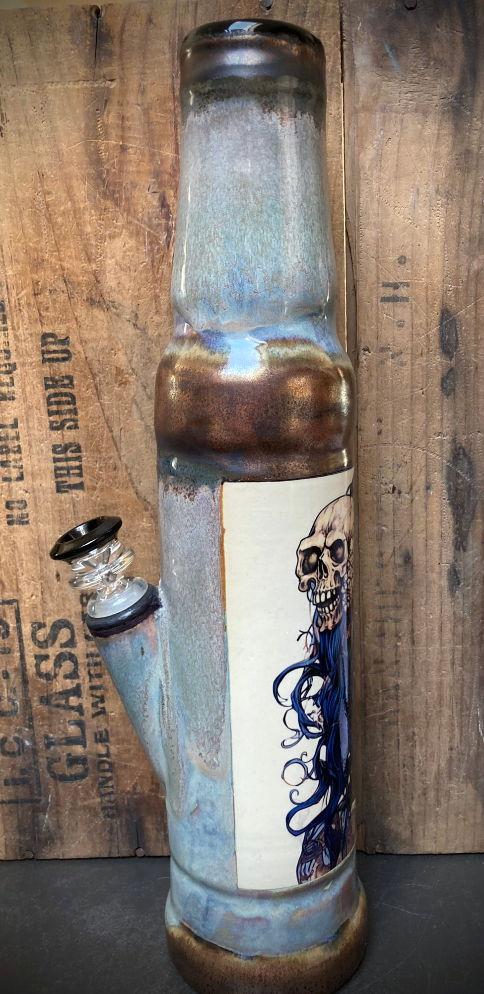 Ceramic Bong Pirate Woman Skull Tattoo with Unique Artwork and Classic Design for Smokers