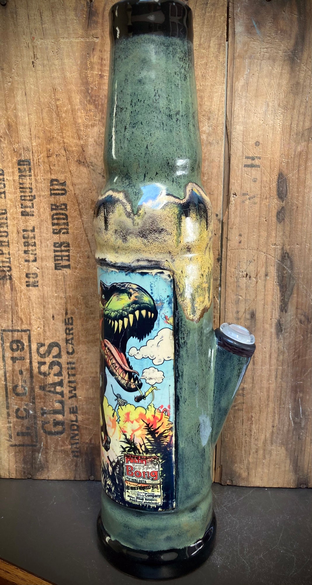 Ceramic Bong - "T-Rex"